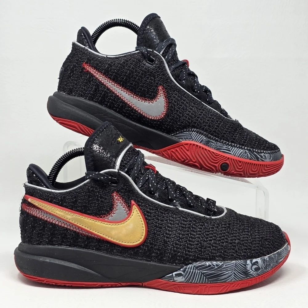 Nike Lebron XX 20 Black Basketball GS Black Red DQ8651 001 Youth Size 7Y